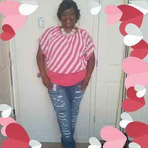 Meet your Posher, Stefanie